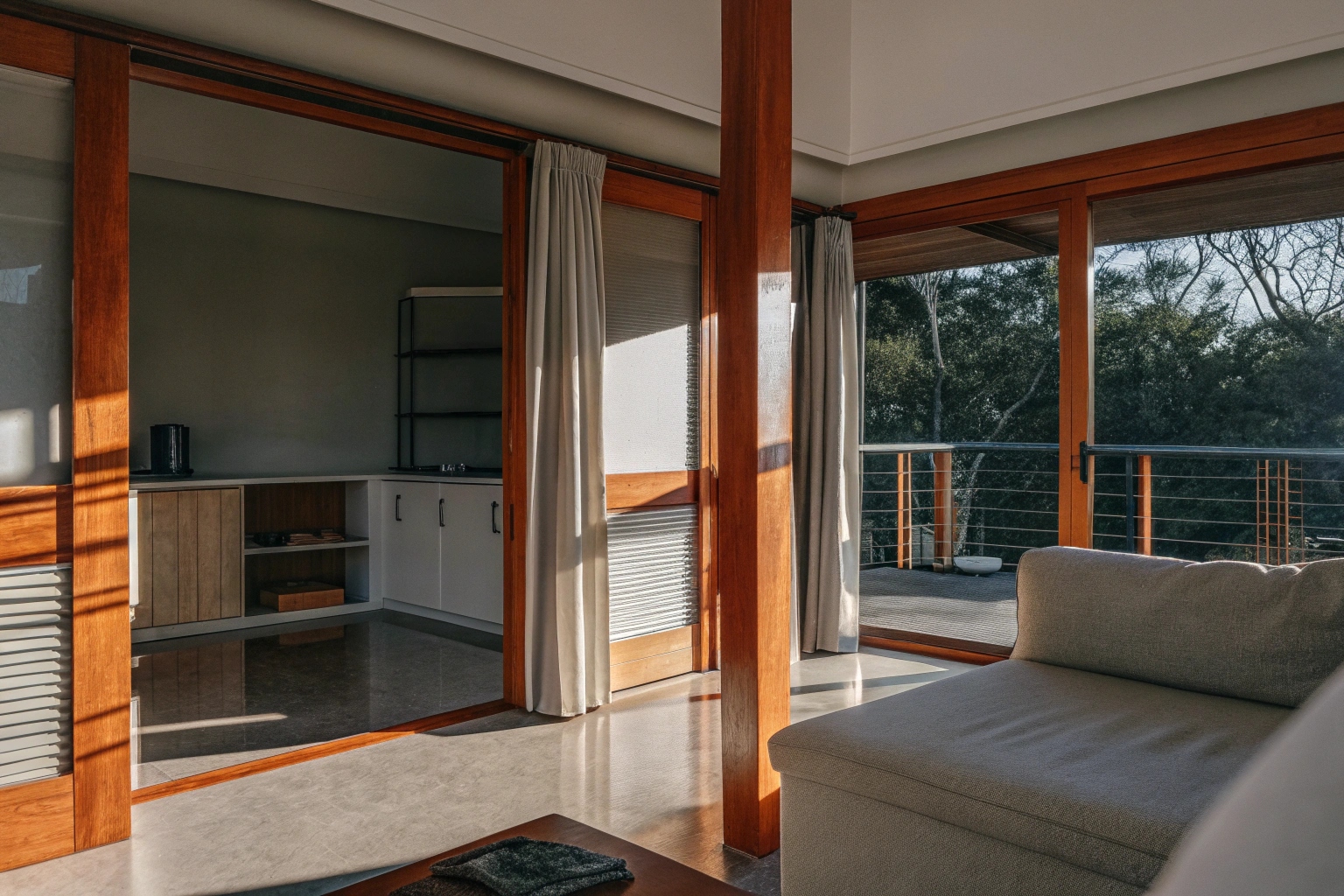 Heavy duty cleaning results in a clean Toronto residential space after professional deep cleaning